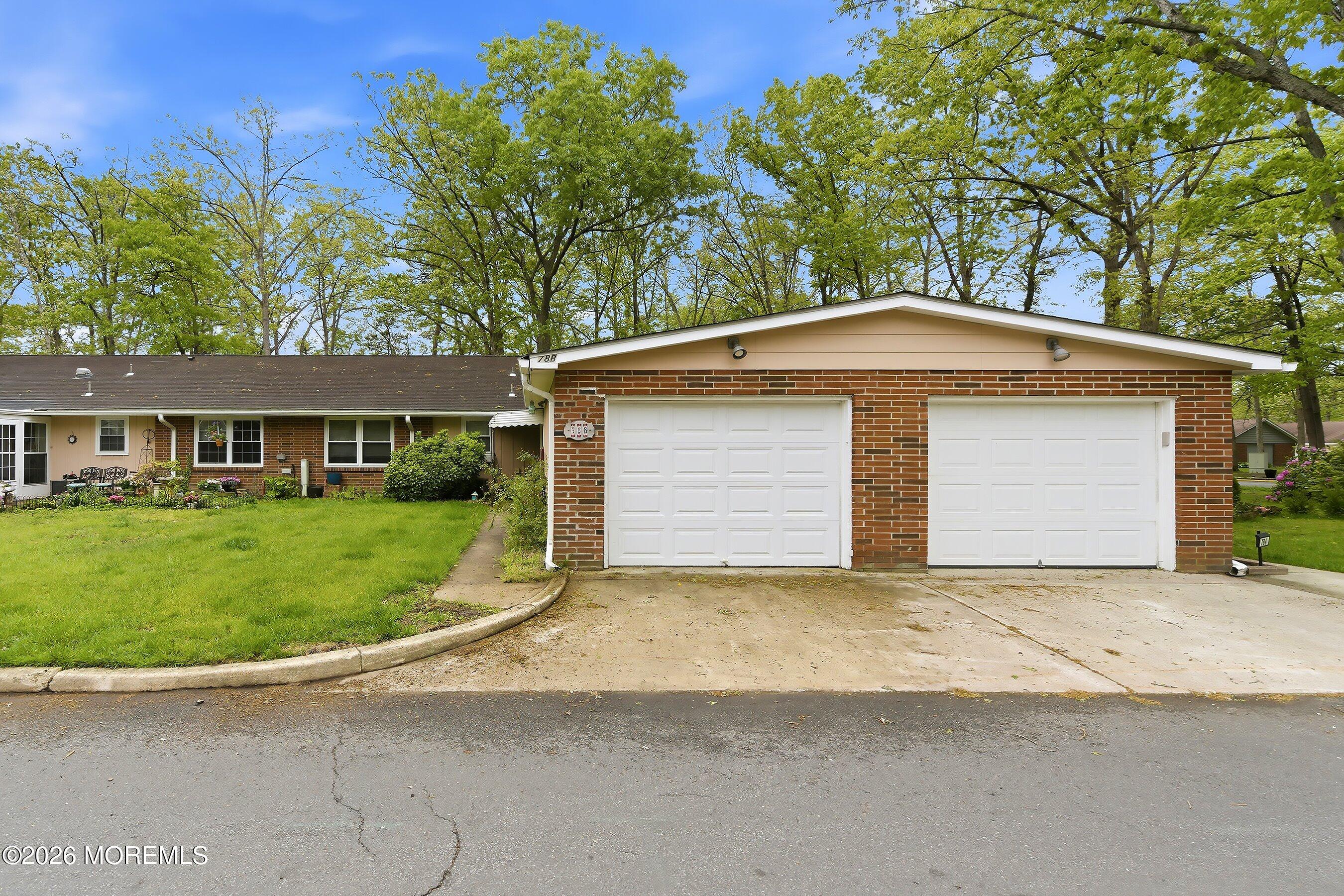 78B Dorchester Drive Lakewood NJ 08701