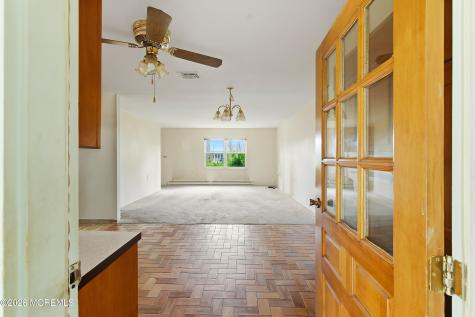 78B Dorchester Drive Lakewood NJ 08701