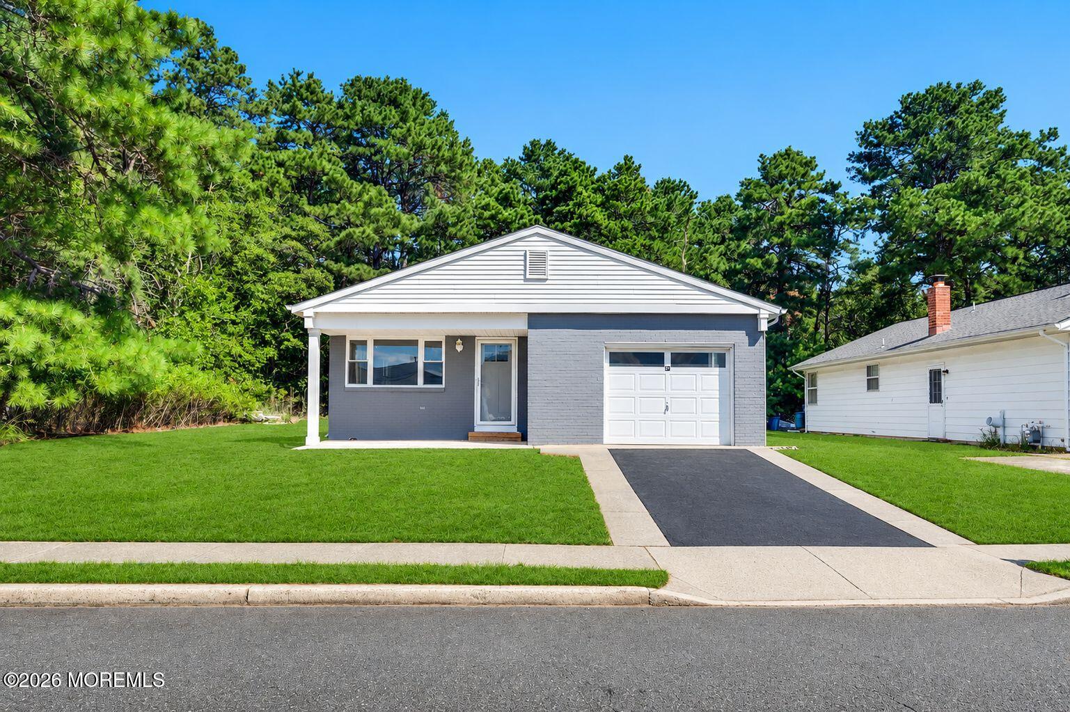 47 Doral Drive Toms River NJ 08757