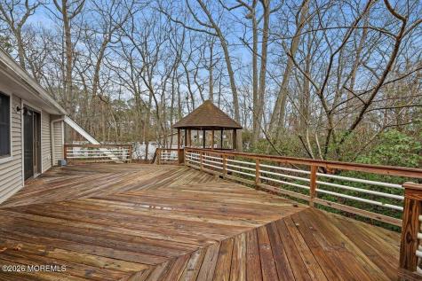 12 White Oak Lane Little Egg Harbor NJ 08087