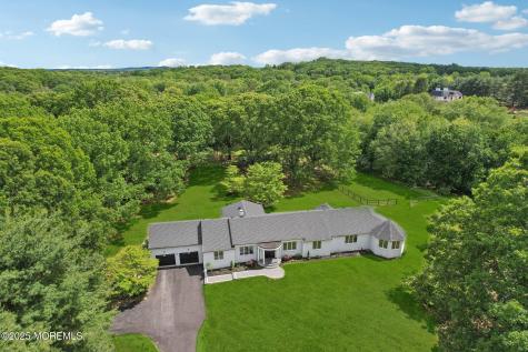 8 Olden Court Colts Neck NJ 07722