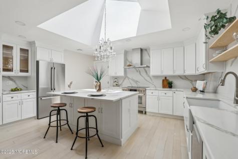 8 Olden Court Colts Neck NJ 07722
