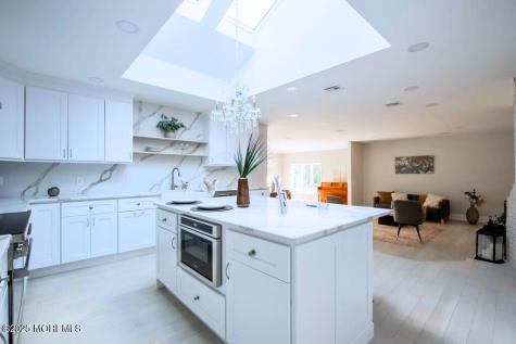 8 Olden Court Colts Neck NJ 07722