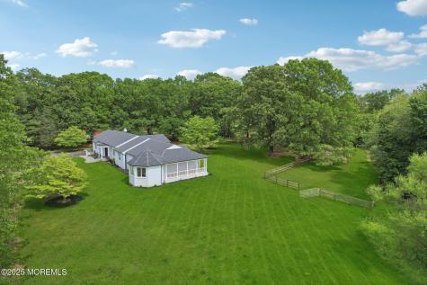 8 Olden Court Colts Neck NJ 07722