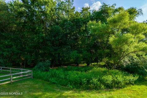 8 Olden Court Colts Neck NJ 07722