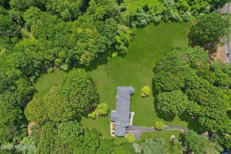 8 Olden Court Colts Neck NJ 07722