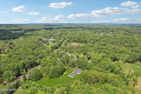 8 Olden Court Colts Neck NJ 07722