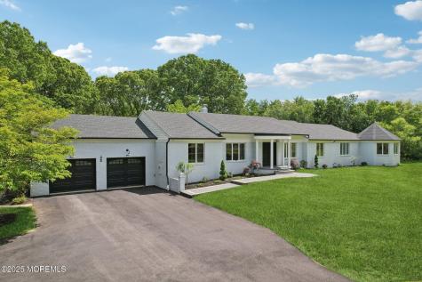 8 Olden Court Colts Neck NJ 07722