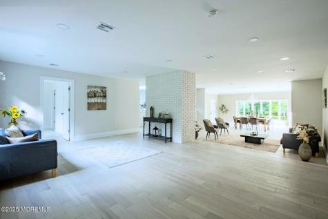 8 Olden Court Colts Neck NJ 07722