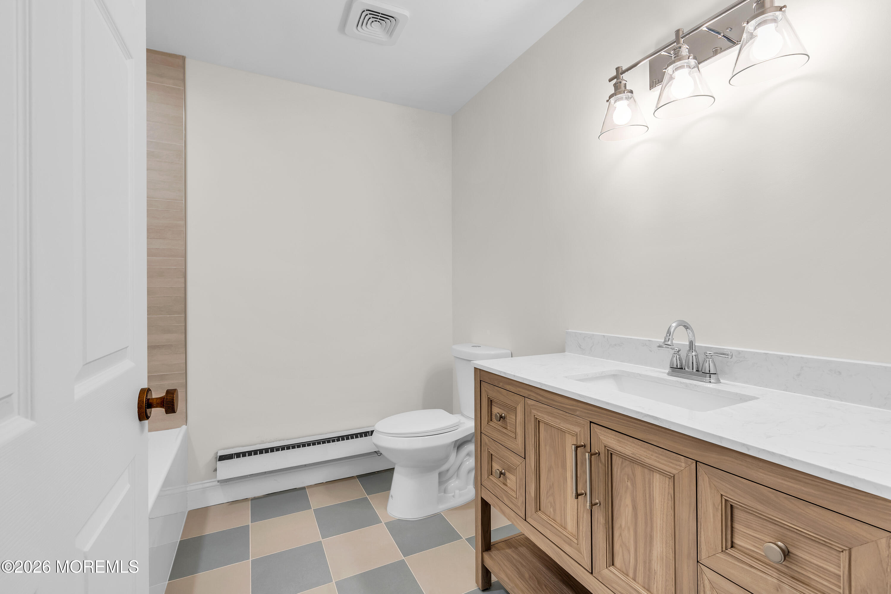 966B Argyll Circle Lakewood NJ 08701