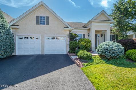 84 Riviera Drive Monroe NJ 08831