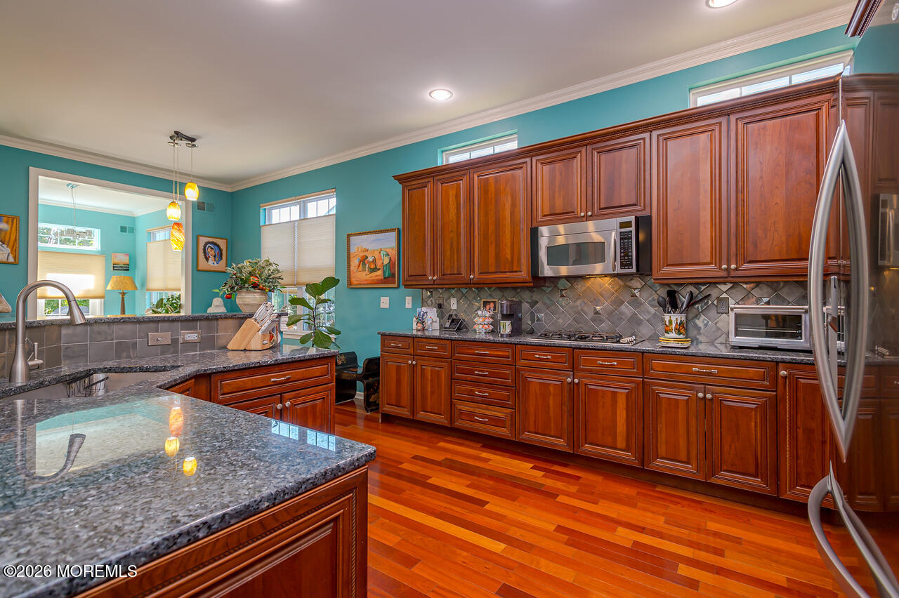 84 Riviera Drive Monroe NJ 08831