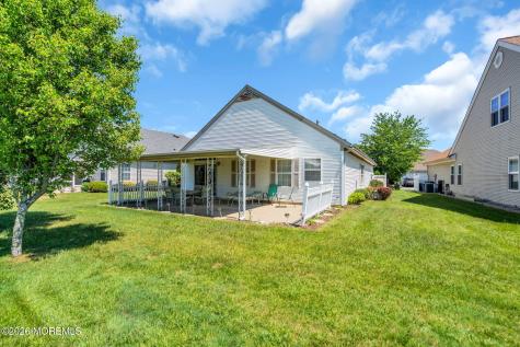 21 Provence Drive Manchester NJ 08759