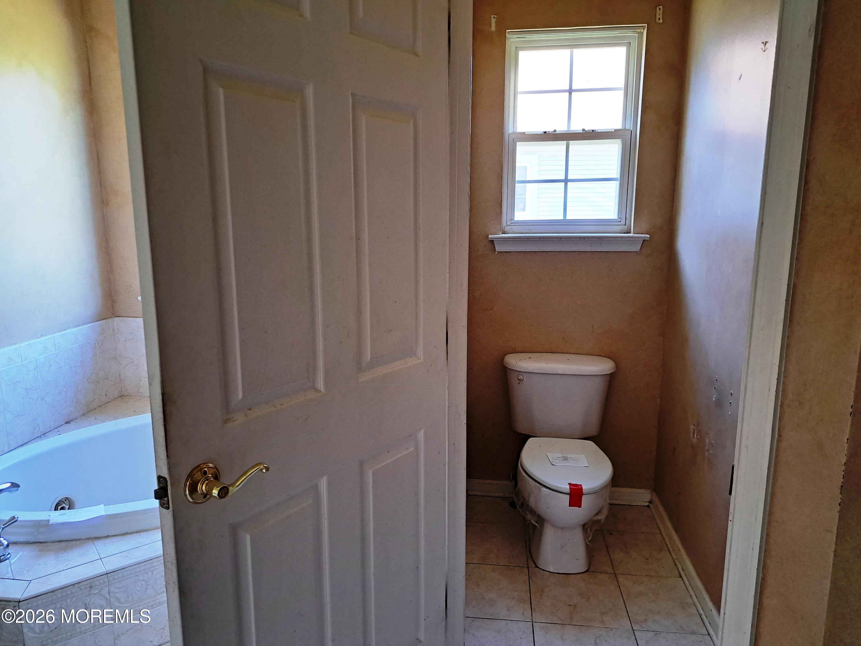 22 Milton Drive Manchester NJ 08759