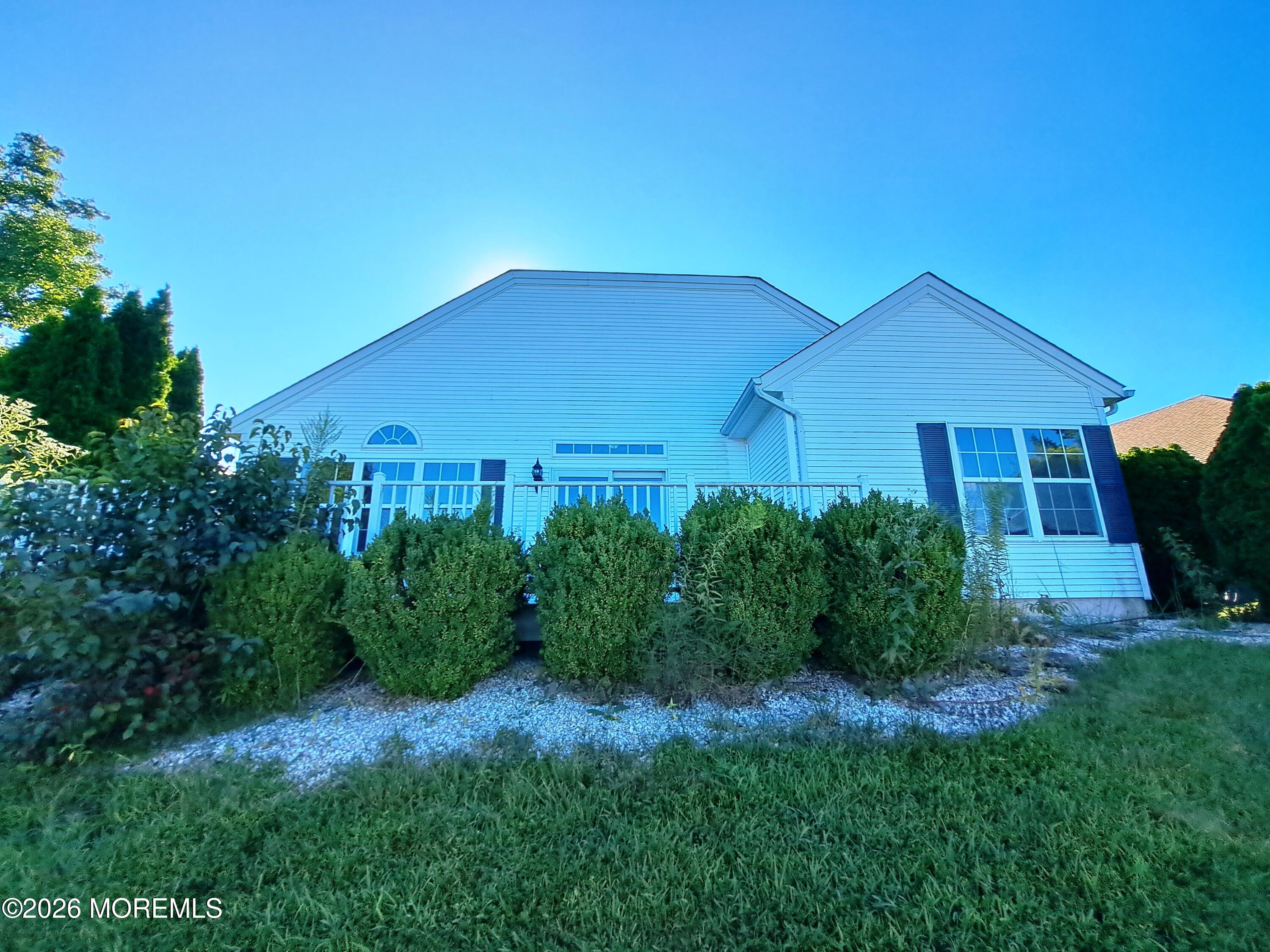 22 Milton Drive Manchester NJ 08759