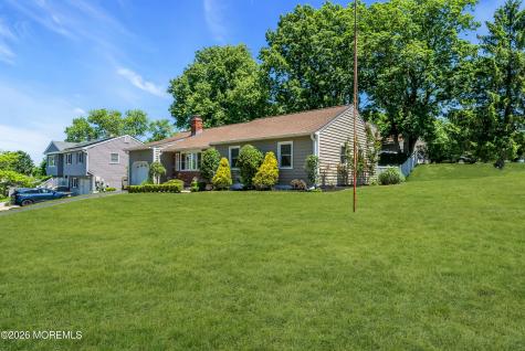 2558 Stearns Drive Manasquan NJ 08736