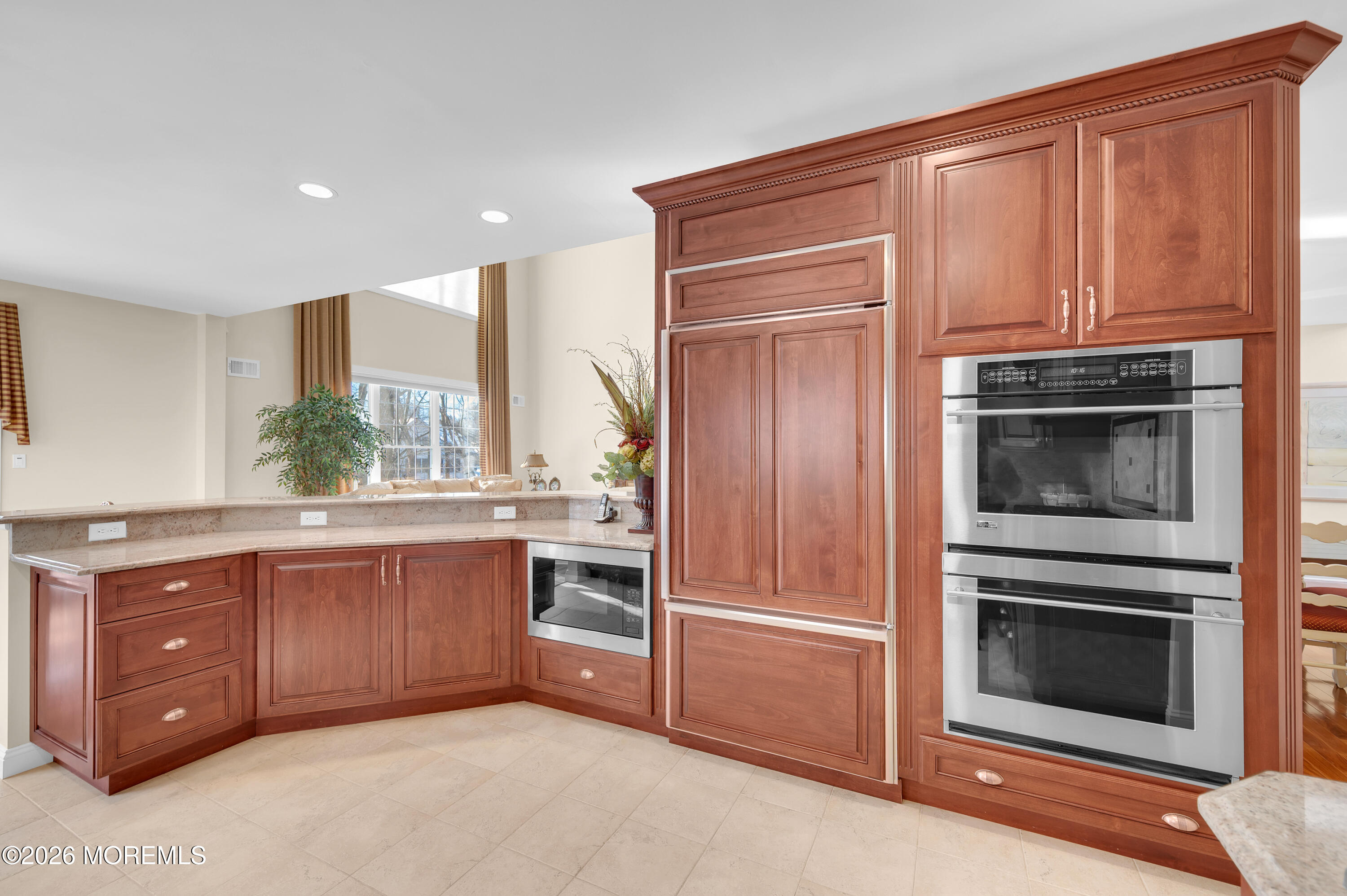 407 Edinburgh Place Marlboro NJ 07746