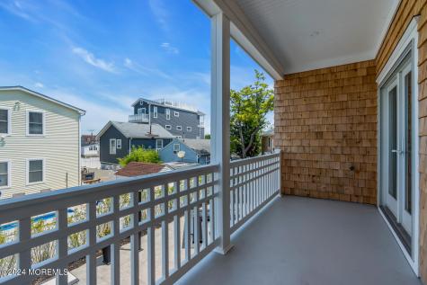 210 24th Avenue Seaside Park NJ 08752