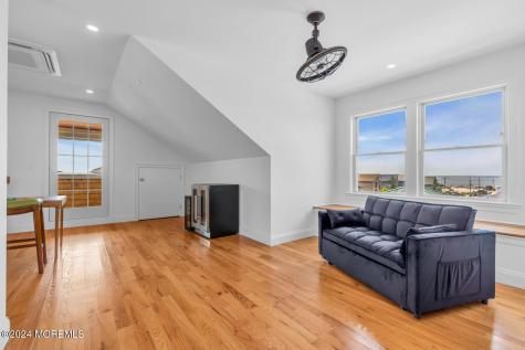 210 24th Avenue Seaside Park NJ 08752