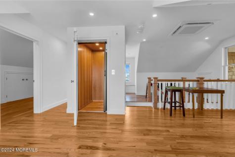 210 24th Avenue Seaside Park NJ 08752