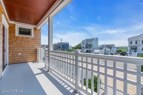 210 24th Avenue Seaside Park NJ 08752