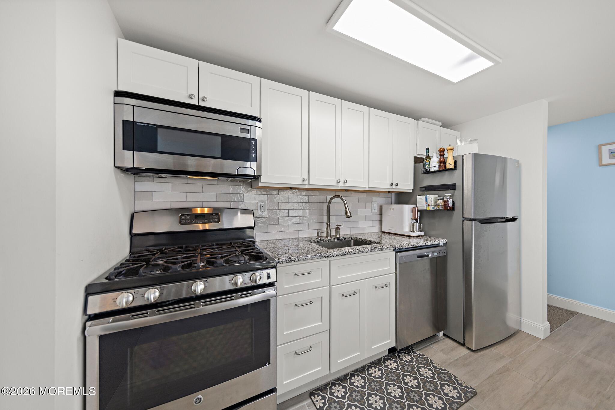 22 Mea Lane Long Beach Twp NJ 08008