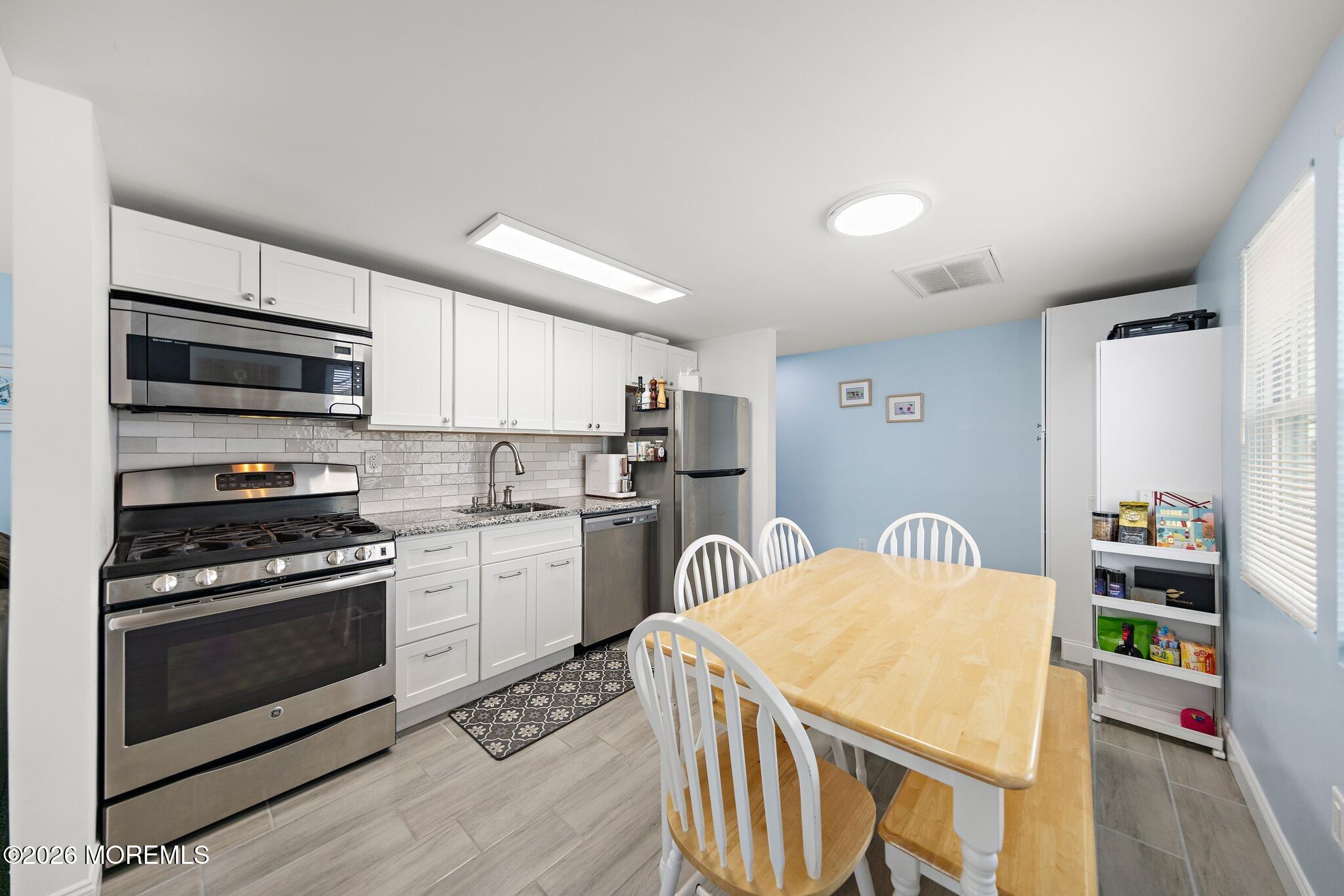22 Mea Lane Long Beach Twp NJ 08008