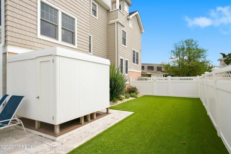 1044 C Long Beach Boulevard Long Beach Twp NJ 08008