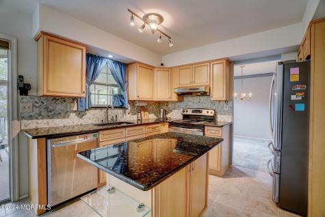 305 E Kelly Drive Galloway NJ 08205