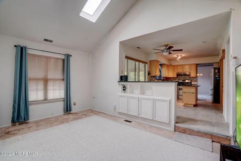 305 E Kelly Drive Galloway NJ 08205