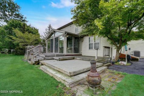 305 E Kelly Drive Galloway NJ 08205