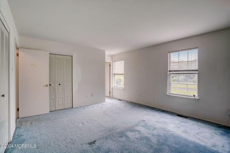 305 E Kelly Drive Galloway NJ 08205