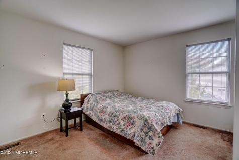 305 E Kelly Drive Galloway NJ 08205