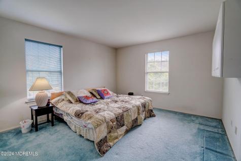 305 E Kelly Drive Galloway NJ 08205