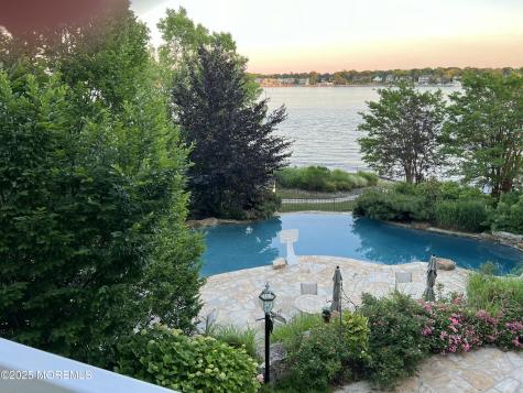 1012 Brainard Place Brielle NJ 08730