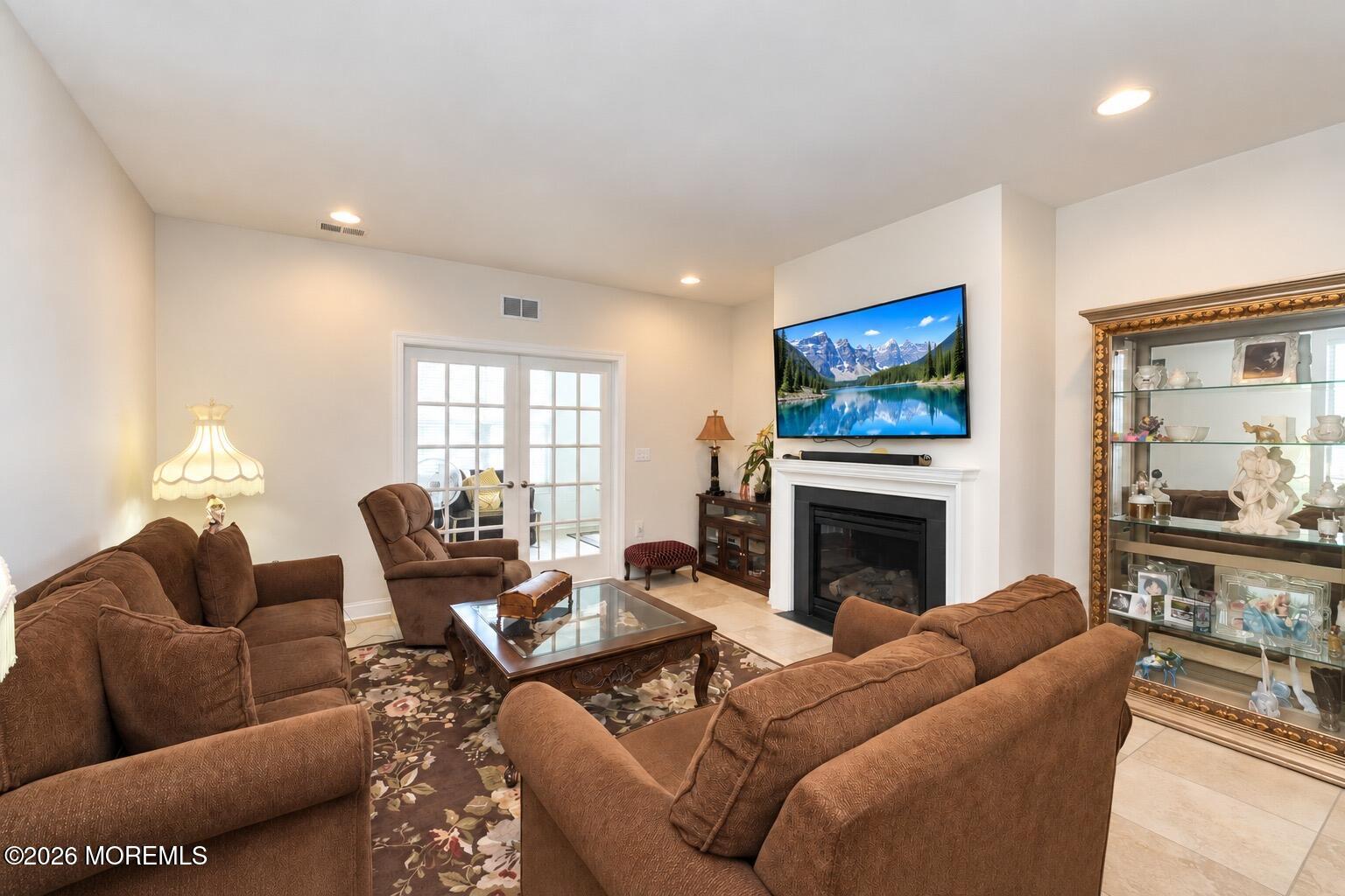 14 Stamford Drive Jackson NJ 08527
