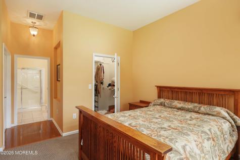 30 Gardenways Court Lakewood NJ 08701