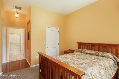 30 Gardenways Court Lakewood NJ 08701