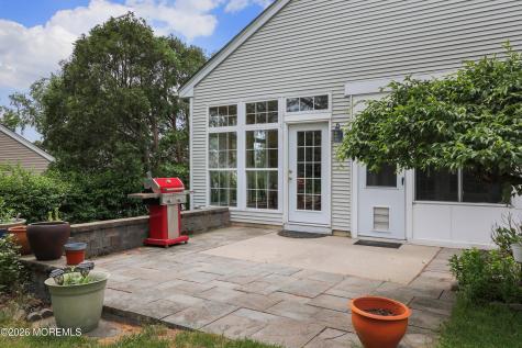 30 Gardenways Court Lakewood NJ 08701