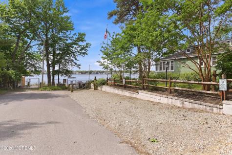 335 Iroquois Drive Brick NJ 08724