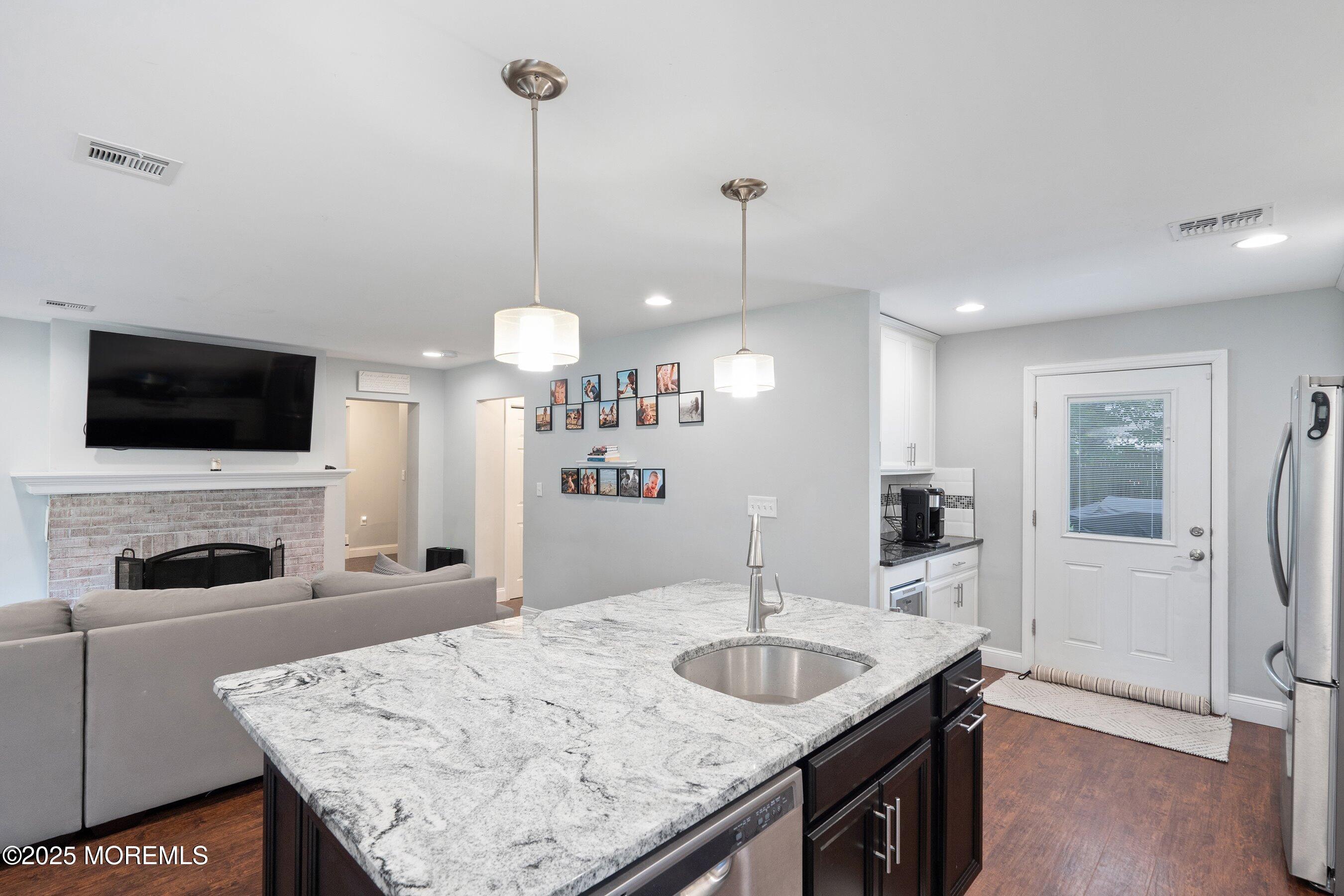 609 Main Street Bayville NJ 08721