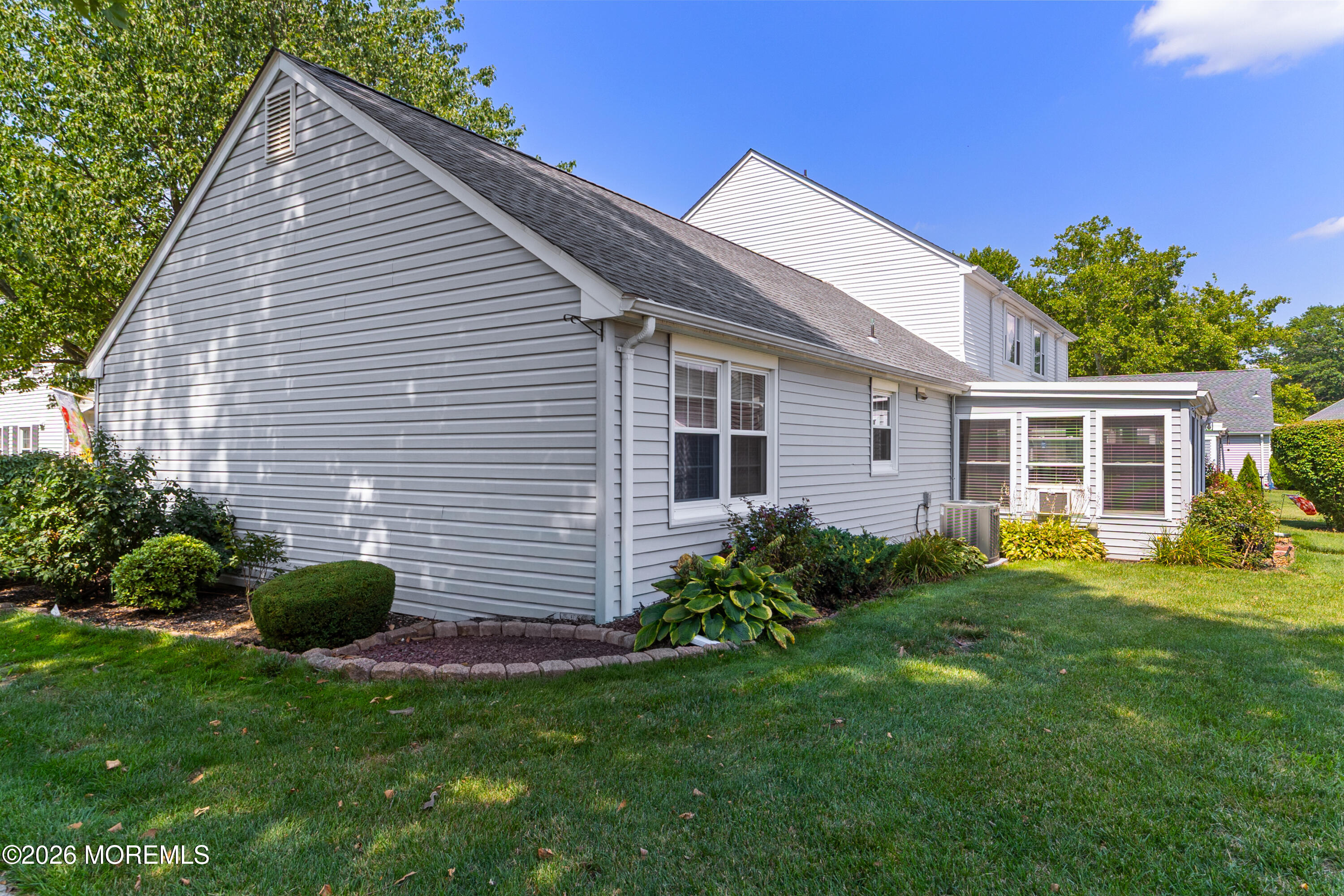 74 E Amherst Lane Monroe NJ 08831