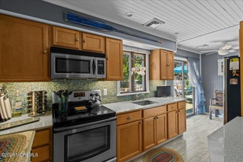 15 Sands Point Drive Toms River NJ 08755