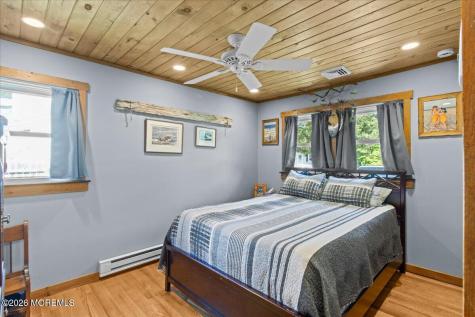 15 Sands Point Drive Toms River NJ 08755