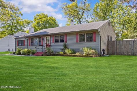 15 Sands Point Drive Toms River NJ 08755