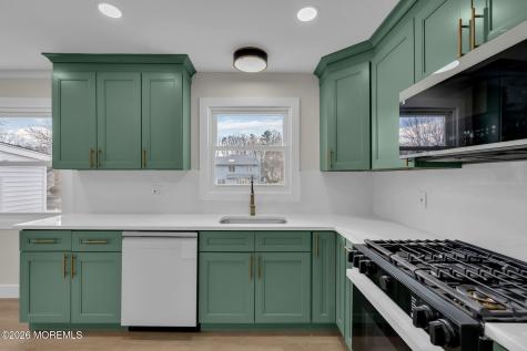 684 Brookside Drive Toms River NJ 08753