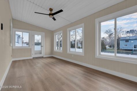 684 Brookside Drive Toms River NJ 08753