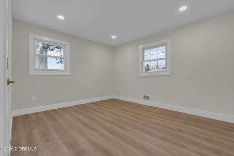 684 Brookside Drive Toms River NJ 08753