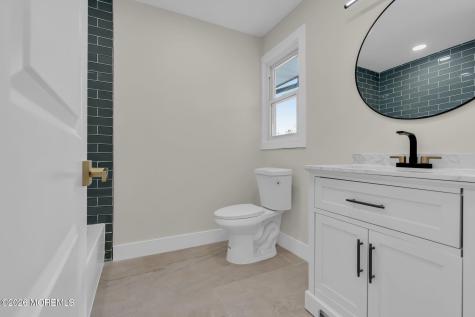 684 Brookside Drive Toms River NJ 08753