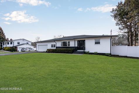 684 Brookside Drive Toms River NJ 08753